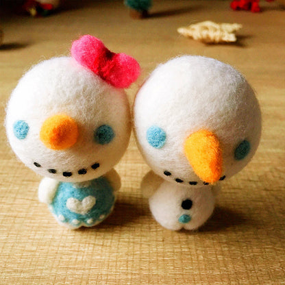 Handmade Needle felted Snowman felting kit project Christmas cute for beginners starters