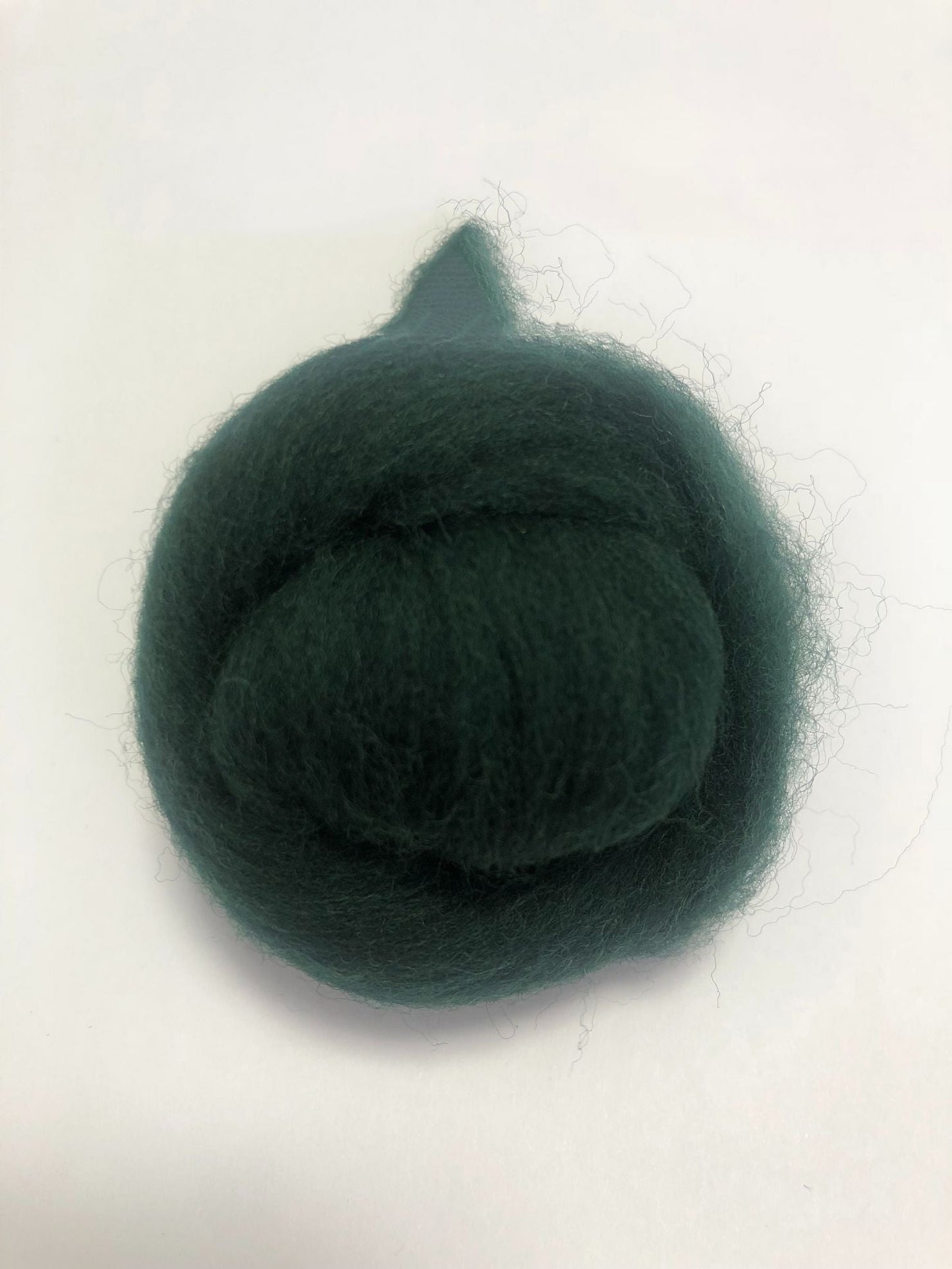 Needle Felting Wool Roving Blackish Green 66s Merino Wool Roving For Felting Needle Felting Supplies