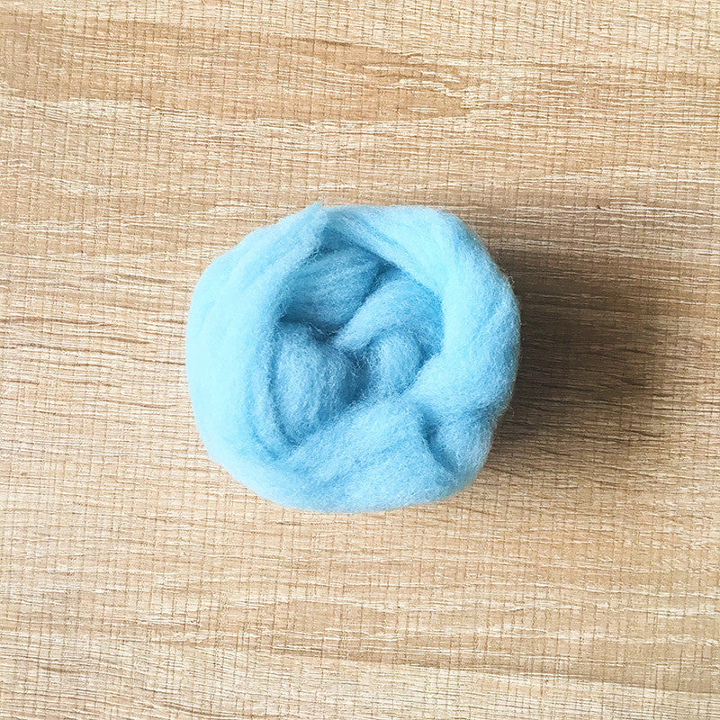 Needle felted wool felting wind blue wool Roving for felting supplies short fabric easy felt