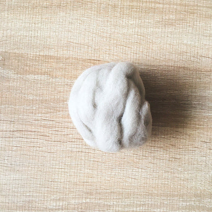 Needle felted wool felting white gray wool Roving for felting supplies short fabric easy felt