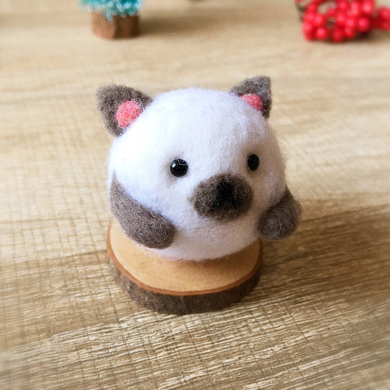 Handmade Needle felted felting kit project Woodland Animals cat cute for beginners starters