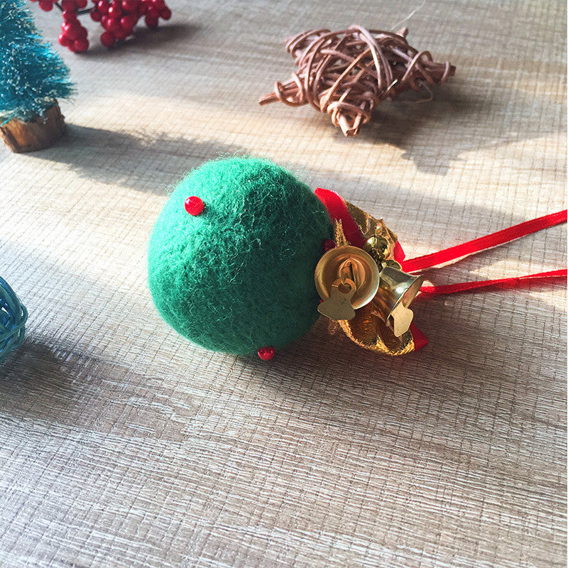 Handmade needle felting felted project christmas bauble green ball tree ornamant christmas decor decoration