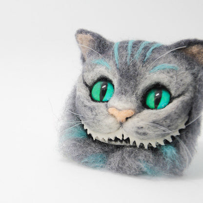 Needle felt project animals Cheshire cat brooch hair clip felt cute craft