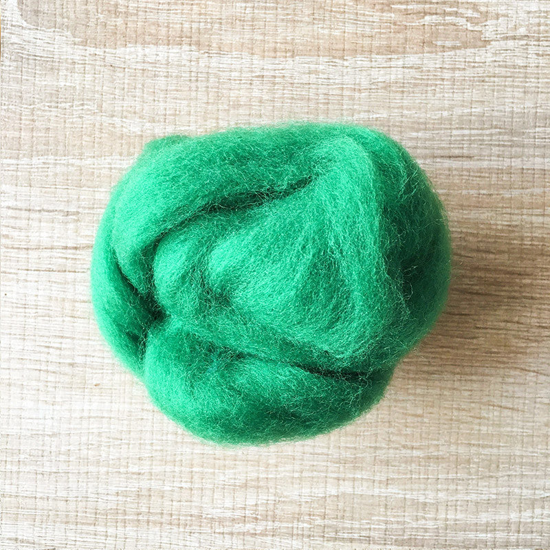 Needle felted wool felting Green Christmas wool Roving for felting supplies short fabric easy felt