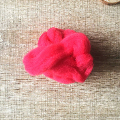 Needle felted wool felting bright cherry-red wool Roving for felting supplies short fabric easy felt