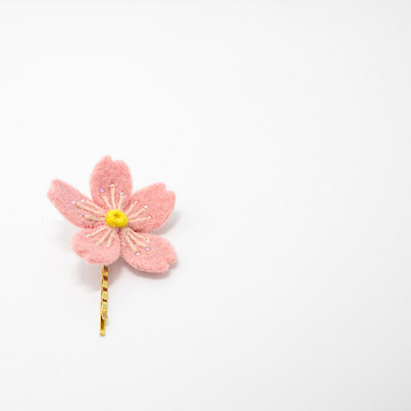 Needle Felted project Hair Pin Flower Sakura Jewelry Craft