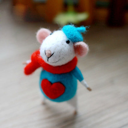 Needle Felted Felting project Wool Animals Cute Scarf Mouse